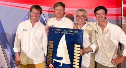 Los cuatro uruguayos campeones del mundo en vela en J70 categoría Corinthian: Juan Pedro Coll, Enrique Schickendantz, Pedro Garra y Juan Ignacio Regusci 