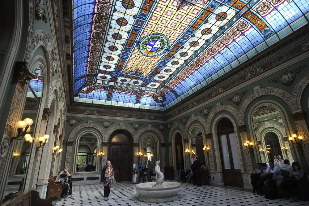 Interior de la Cancillería, en el Centro de Montevideo