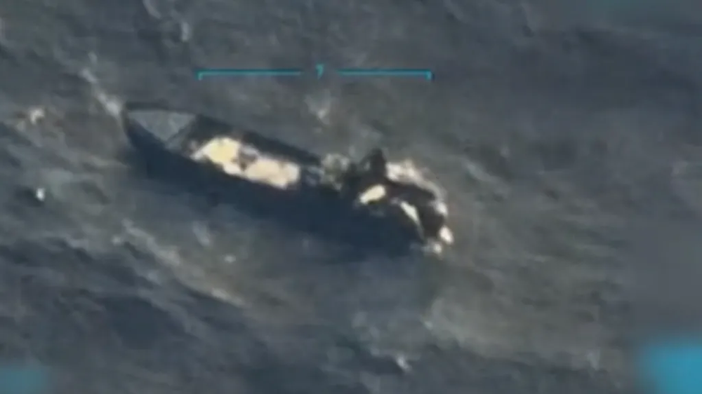Uno de los barcos que según Trump fueron hundidos por EE.UU. porque llevaban drogas y "narcoterroristas".