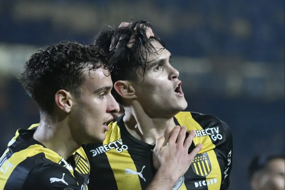 El festejo de Rossi y Bentancourt