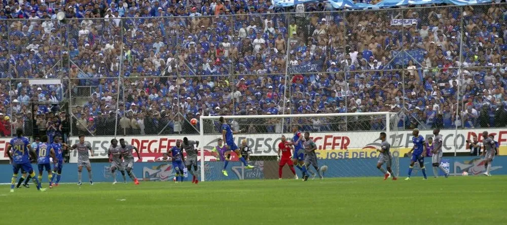 Emelec, Delfín