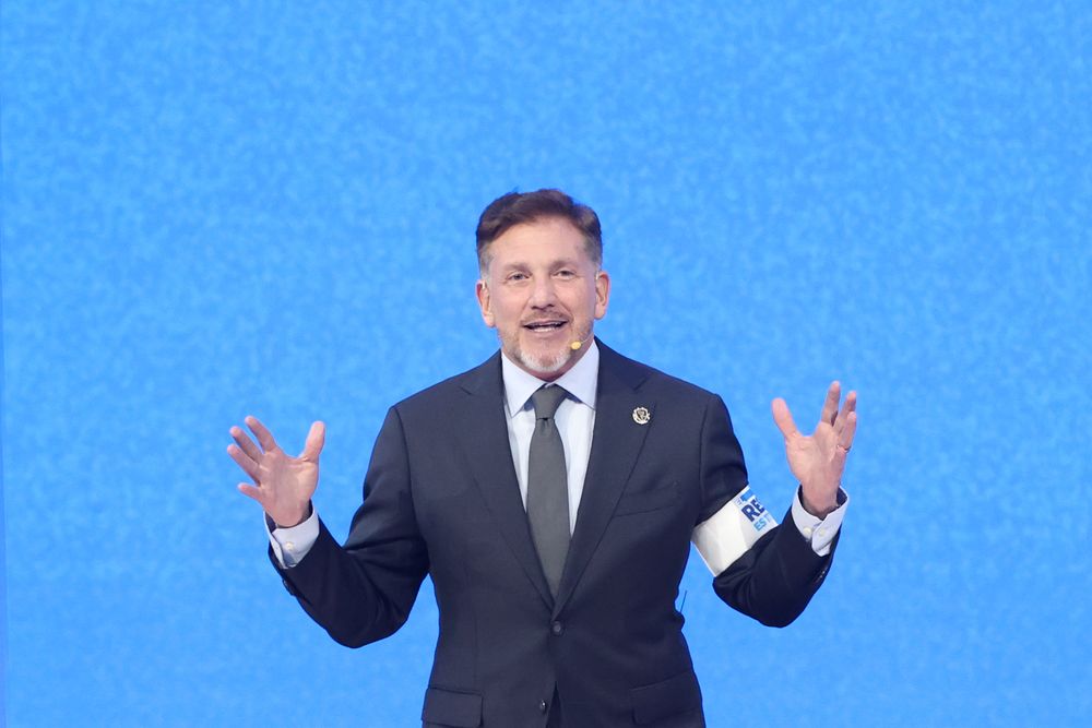 Alejandro Domínguez