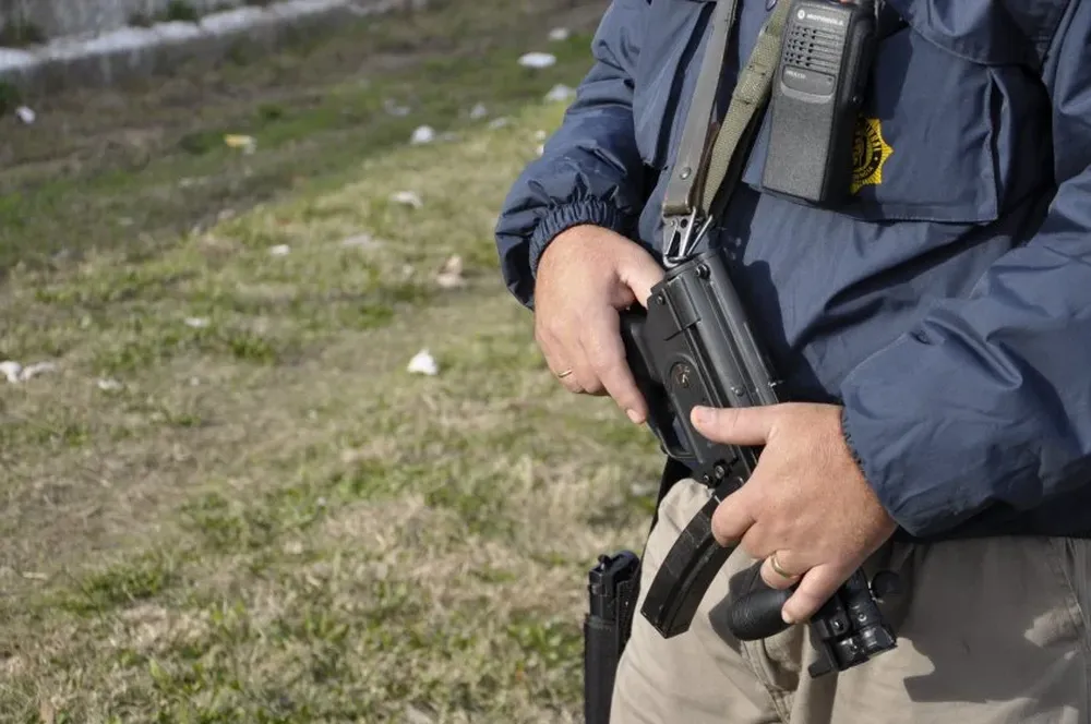 Policía en operativo de Cerro Norte.