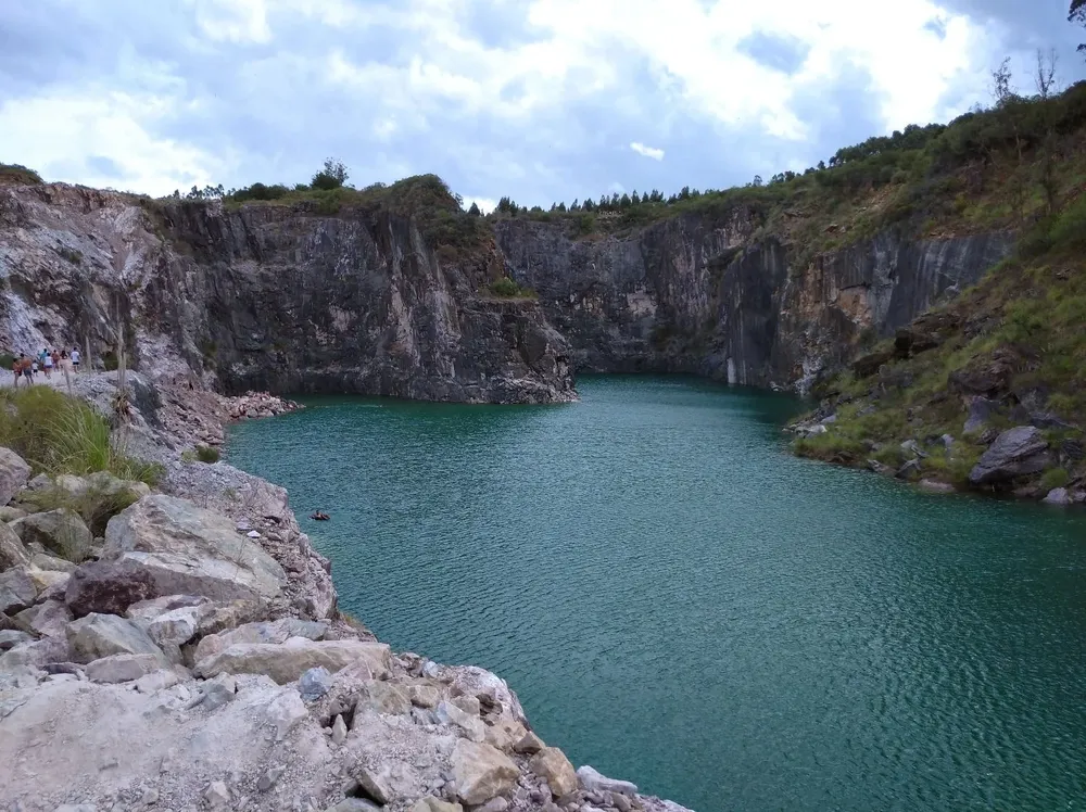 Extrajeron un cuerpo de las aguas de Nueva Carrara