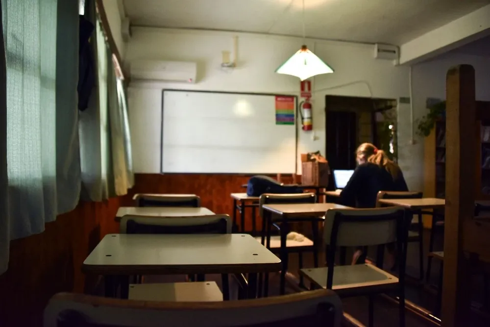 Los maestros cuestionan el proceder del gobierno ante el avance de los casos de covid-19 y piden frenar el calendario