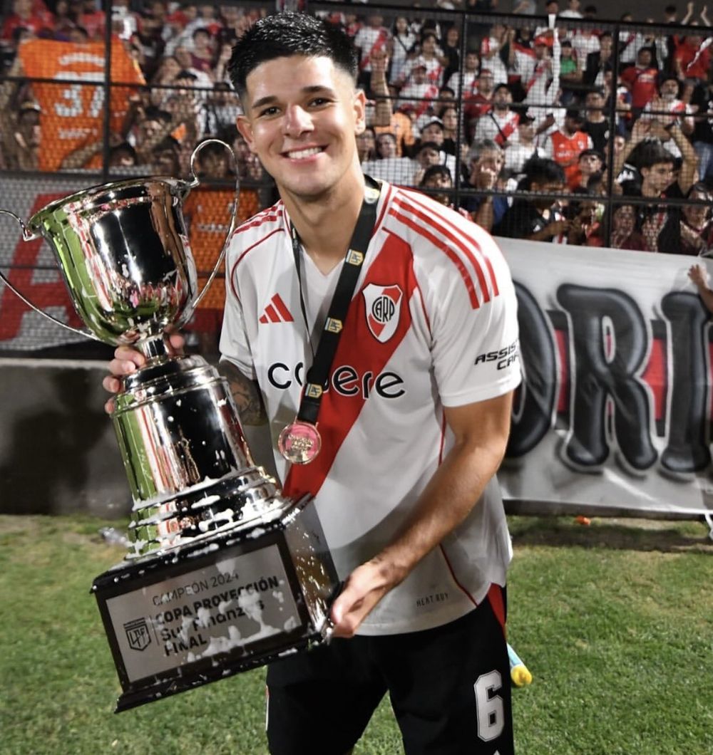 La joya de River Plate que llega a Racing de Sayago La joya de River Plate que llega a Racing de Sayago