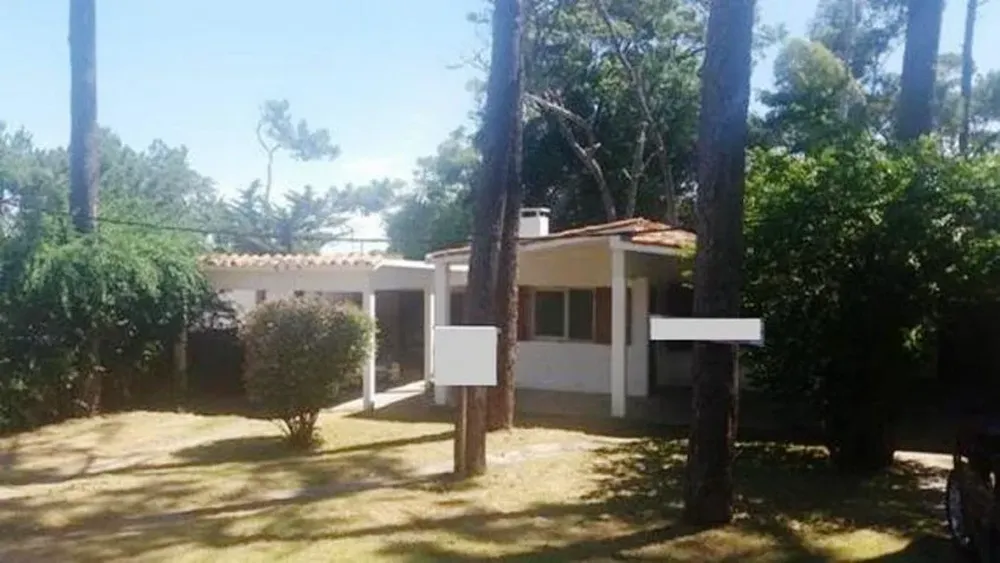 Frente de la propiedad a subastar en Belo Horizonte por parte del rematador Mario Stefanoli