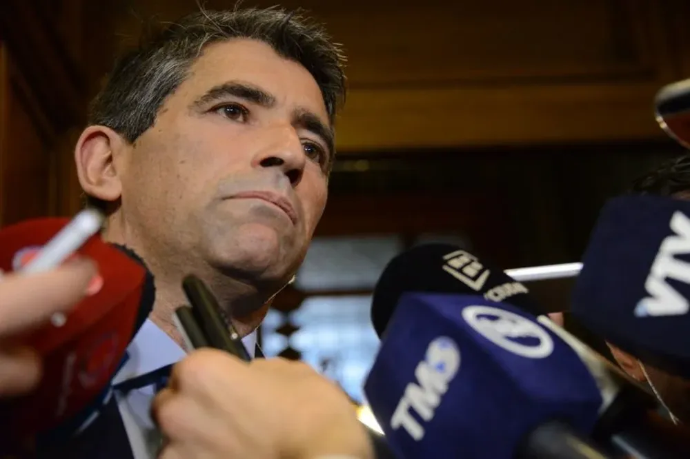 El Plenario del FA resolverá el sábado 9 de setiembre sobre Raúl Sendic