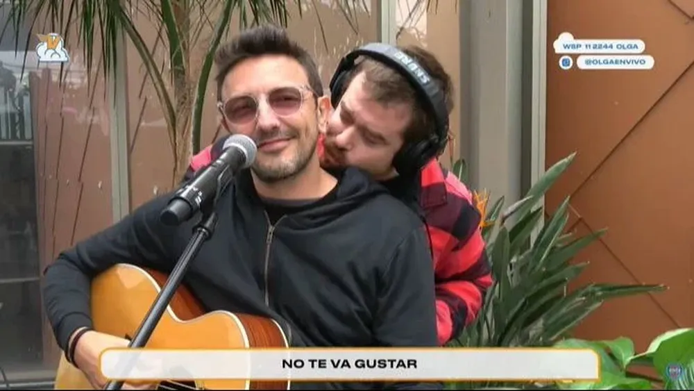 Emiliano Brancciari y Migue Granados en Olga