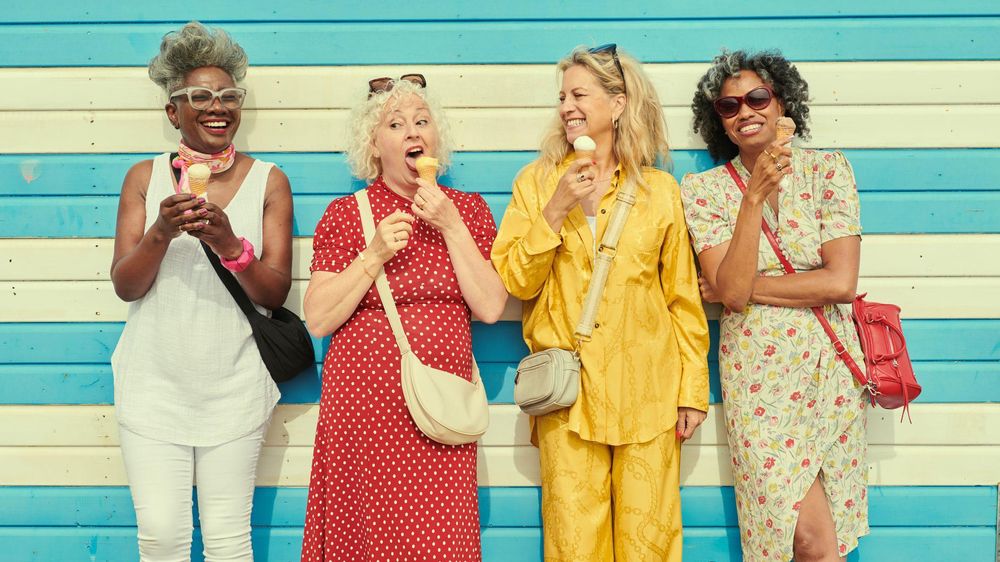 Los expertos dicen que el atractivo va mucho más allá de la nostalgia y ayuda a lidiar con el estrés.