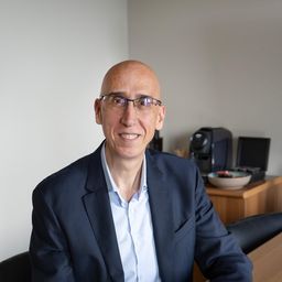 Cambio de mando en el retail: quién es Alberto Calvo, el nuevo CEO que liderará TaTa, BAS y San Roque en Uruguay