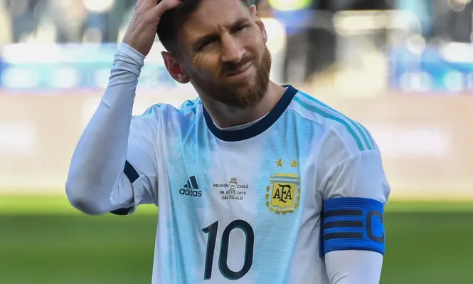 ¿Juega Messi ante Uruguay?