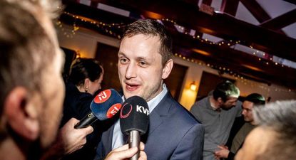 El Partido Demokraatit obtuvo un resultado sorpresivo y su líder Jens Frederik Nielsen llamó a la unión.