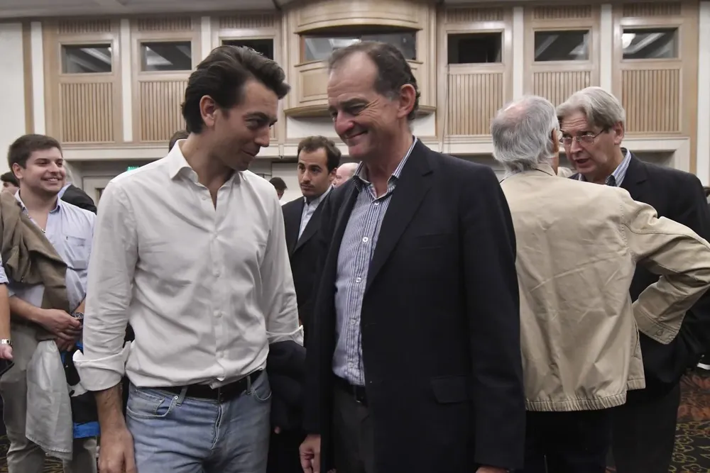 Manini Ríos y Sartori