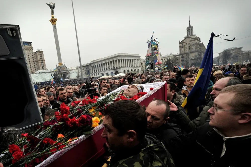 Funeral de dos manifestantes asesinados durante las recientes protestas