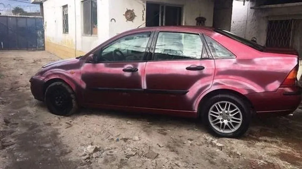 Uno de los vehículos que remata Barrientos.