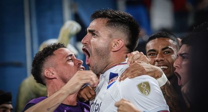 Maximiliano Gómez celebra el 1-0 de Nacional