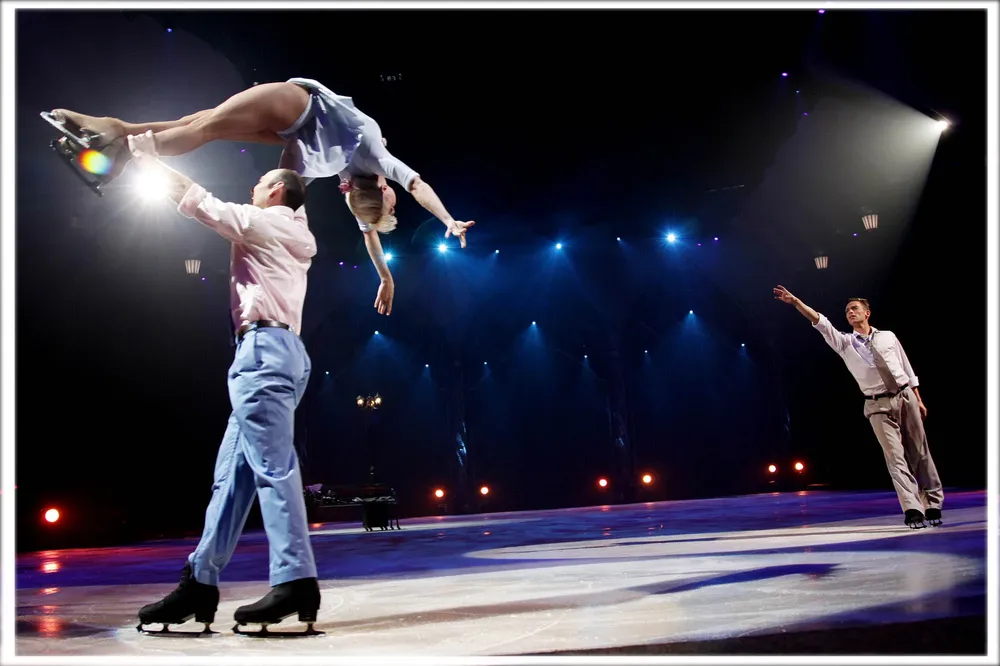 Ice cuenta con patinadores medalla olímpica