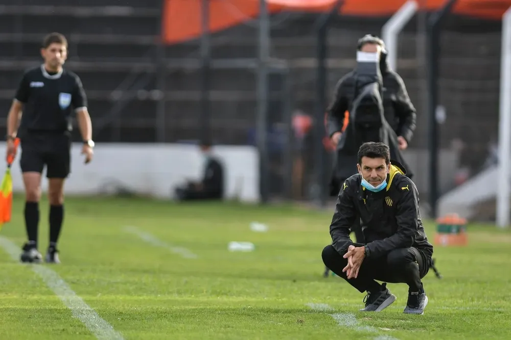 Mauricio Larriera, entrenador de Peñarol