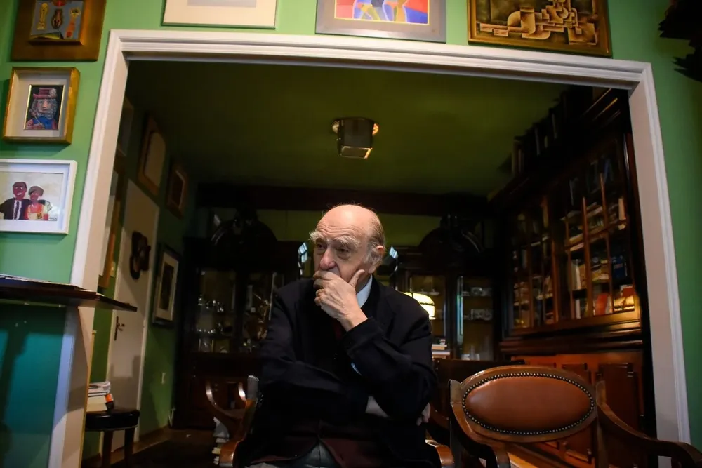 El expresidente de la República y actual secretario general del Partido Colorado, Julio María Sanguinetti