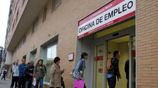 España se acerca a los 5 millones de desempleados