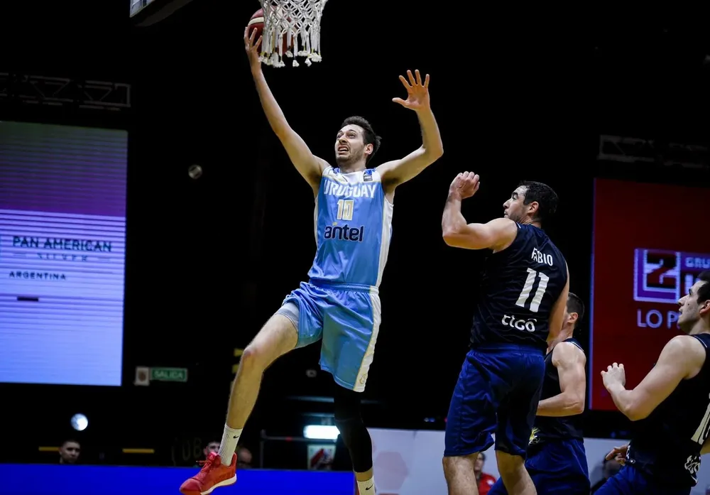 Emiliano Serrés fue el goleador celeste ante Paraguay junto a Luciano Parodi, ambos con 18 puntos