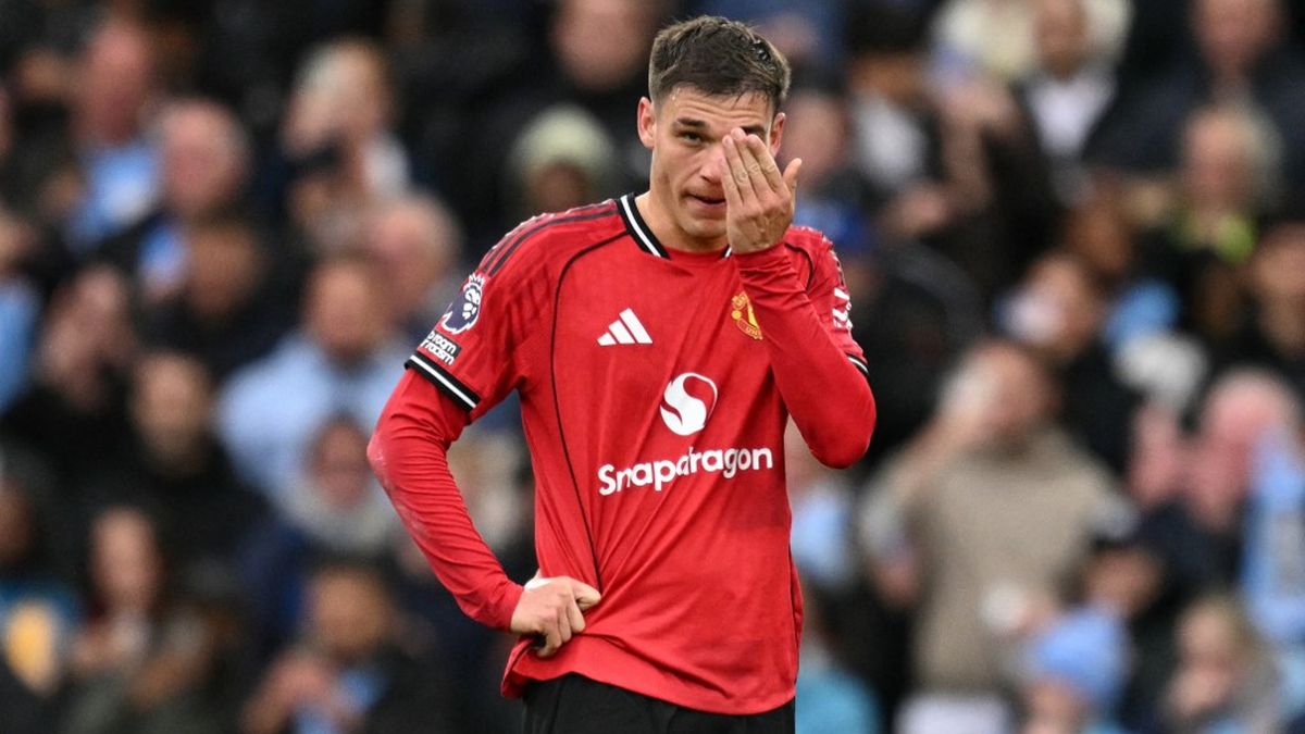 Manuel Ugarte dejará Manchester United después del Mundial 2026 y hay varios clubes interesados, pese al costo de su ficha