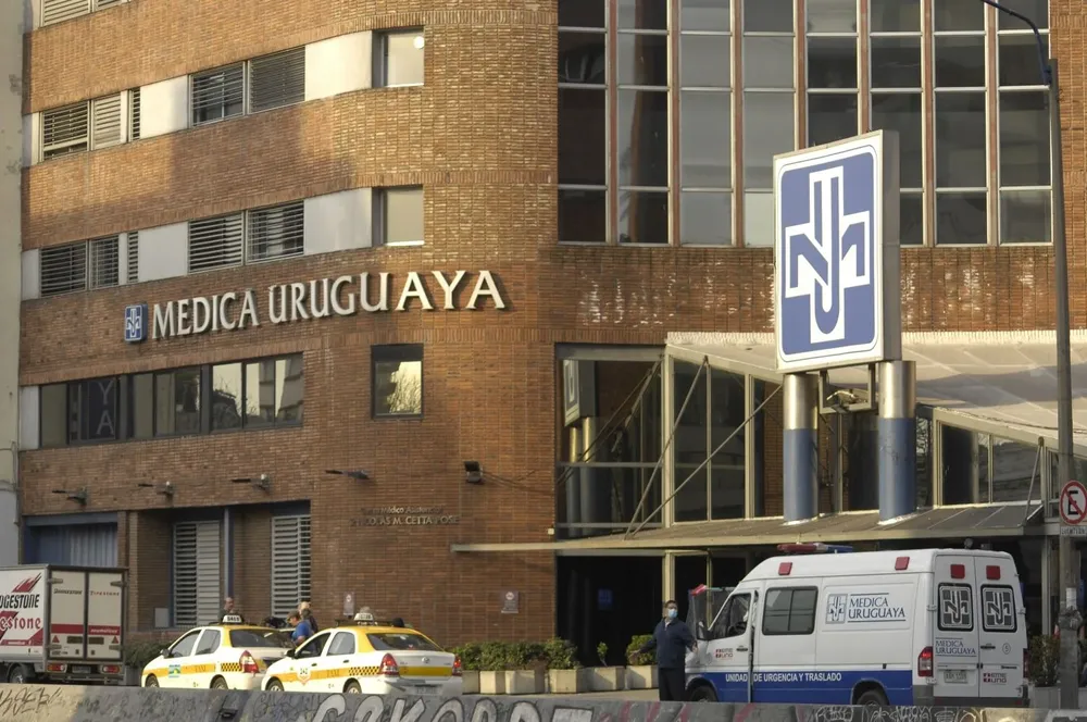 Archivo: Médica Uruguaya