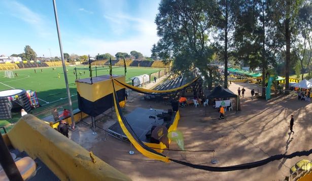 Feria de emprendedores en Las Acacias