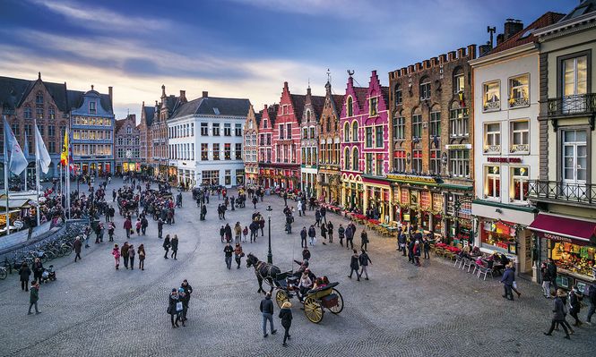 Europa: máxima preocupación por el robo de adoquines en esta emblemática ciudad.