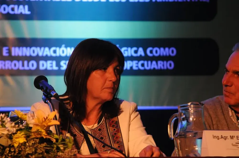 María Eugenia Oholeguy durante el acto de apertura del Congreso CREA.