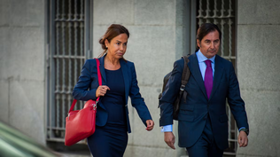 El juez del caso Koldo retira el pasaporte y prohíbe salir de España a la expresidenta de Adif