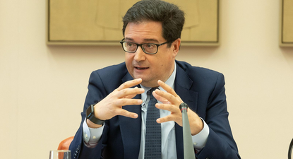 Óscar López.