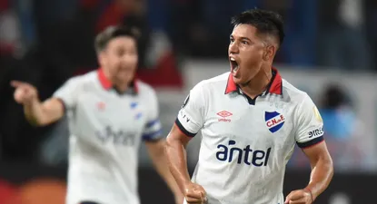 Leandro Lozano jugó un partidazo ante Libertad