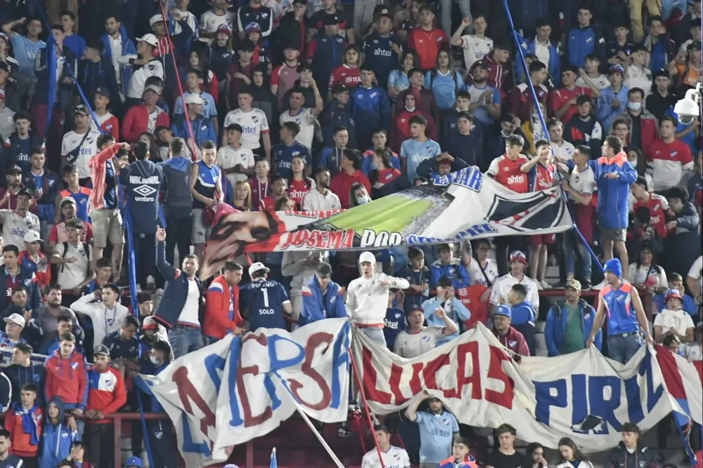 Hinchas de Nacional