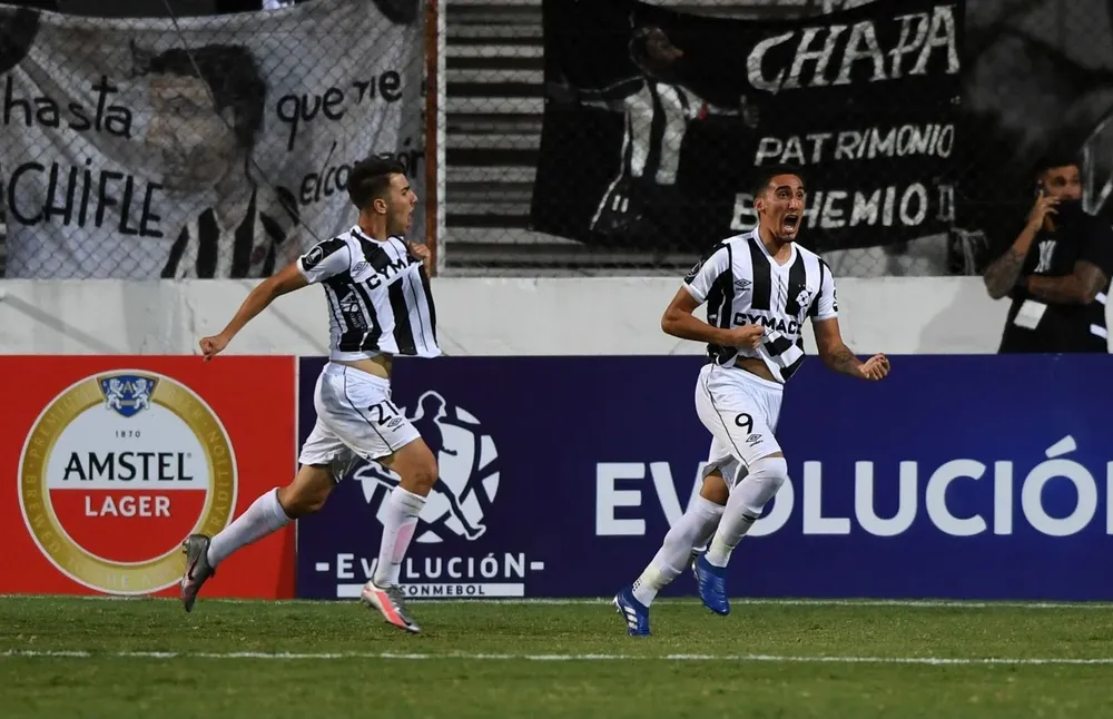 Kevin Rolón y Mauro Méndez