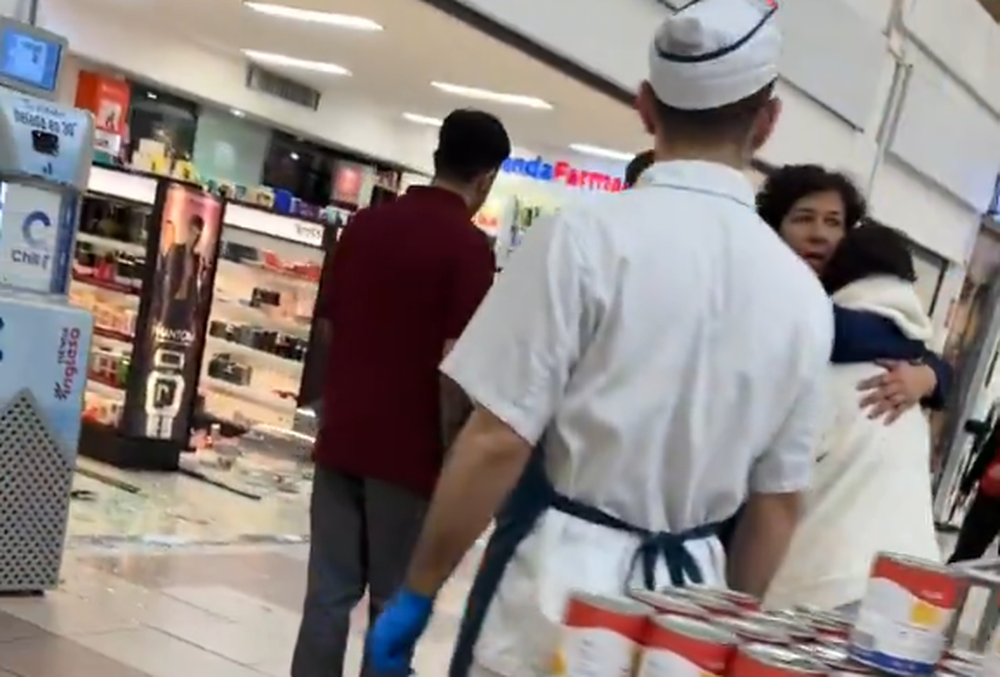 Asalto al supermercado Tienda Inglesa de Propios