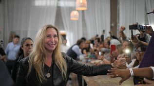 Karina Milei y Santiago Caputo: sin diálogo, sin paz y con una interna que mantiene en vilo al Gobierno