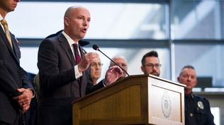 Spencer Cox, gobernador de Utah: su rezo de 33 horas y una voz mesurada tras el asesinato de Charlie Kirk