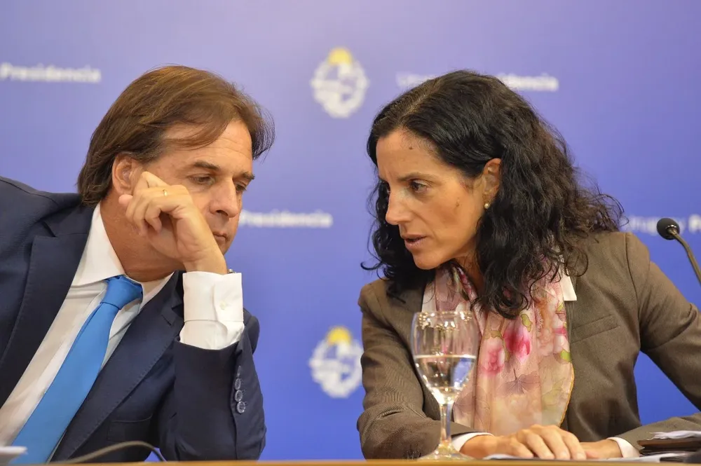 Lacalle respaldó los dichos de Arbeleche en conferencia de prensa