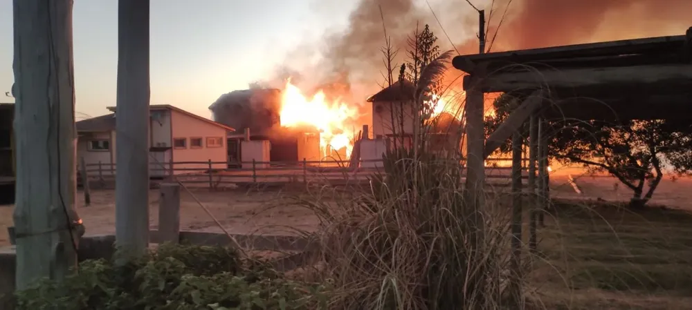 Incendio en Punta del Diablo