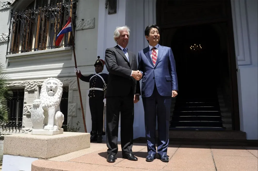 Shinzo Abe y Tabaré Vázquez