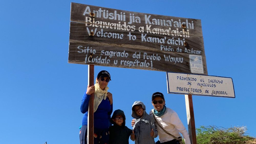 Los niños Valderrama crecieron física y espiritualmente recorriendo todo Colombia.