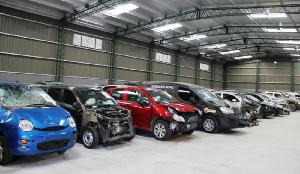 Las unidades siniestradas se rematan al mejor postor y con la patente al dìa