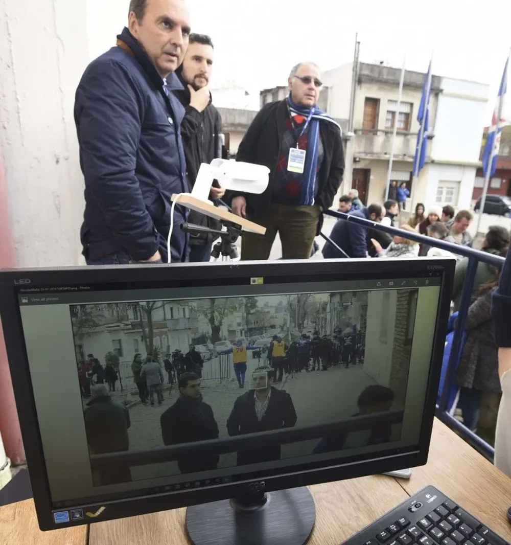 Las cámaras de iTech en el ingreso al Parque Central