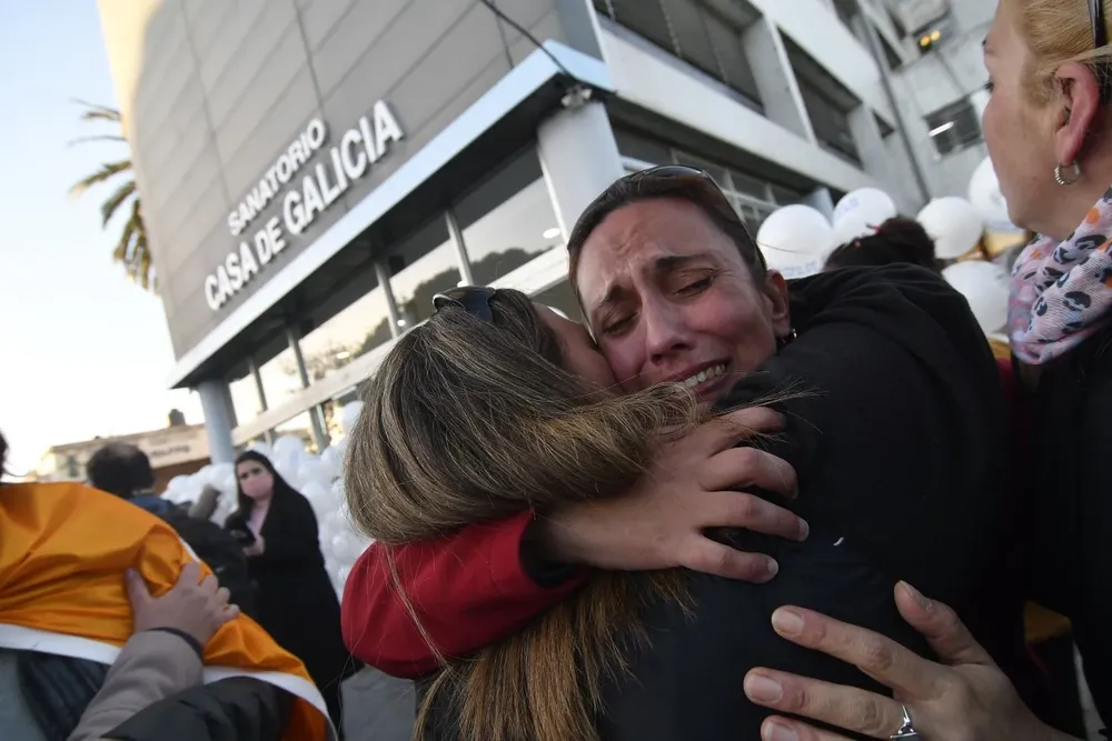 Extrabajadores reclaman por incumplimiento de acuerdo.