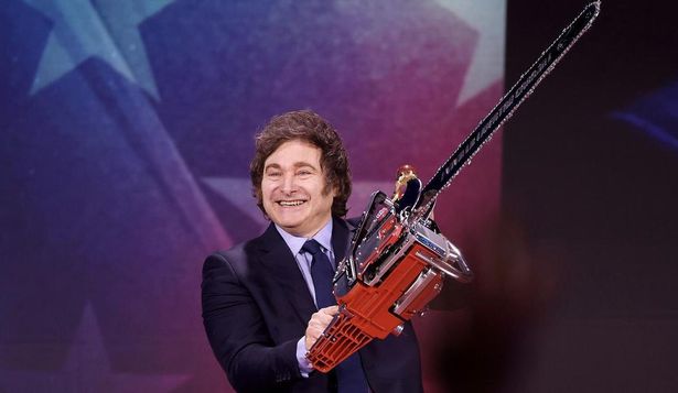 Informe oficial: el Gobierno redujo casi 48.000 empleos públicos y ahorró cerca de $1.900 millones en 17 meses