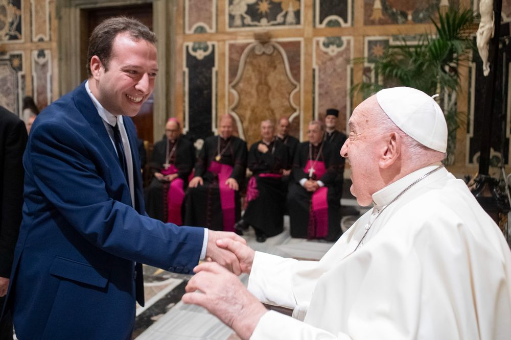 Sebastián Sansón Ferrari con el Papa Francisco