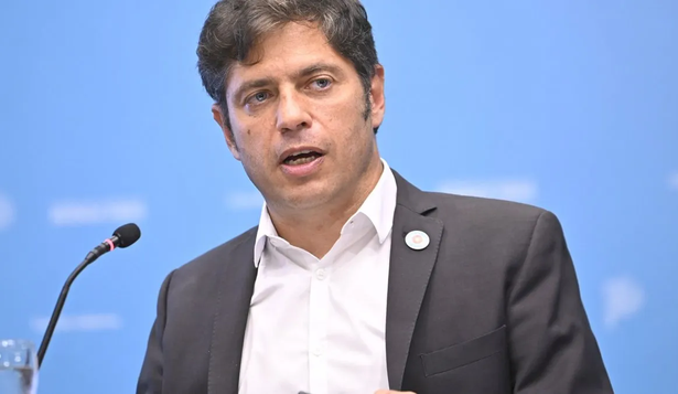 El gobernador de Buenos Aires, Axel Kicillof estudia desdoblar las elecciones 2025.&nbsp;