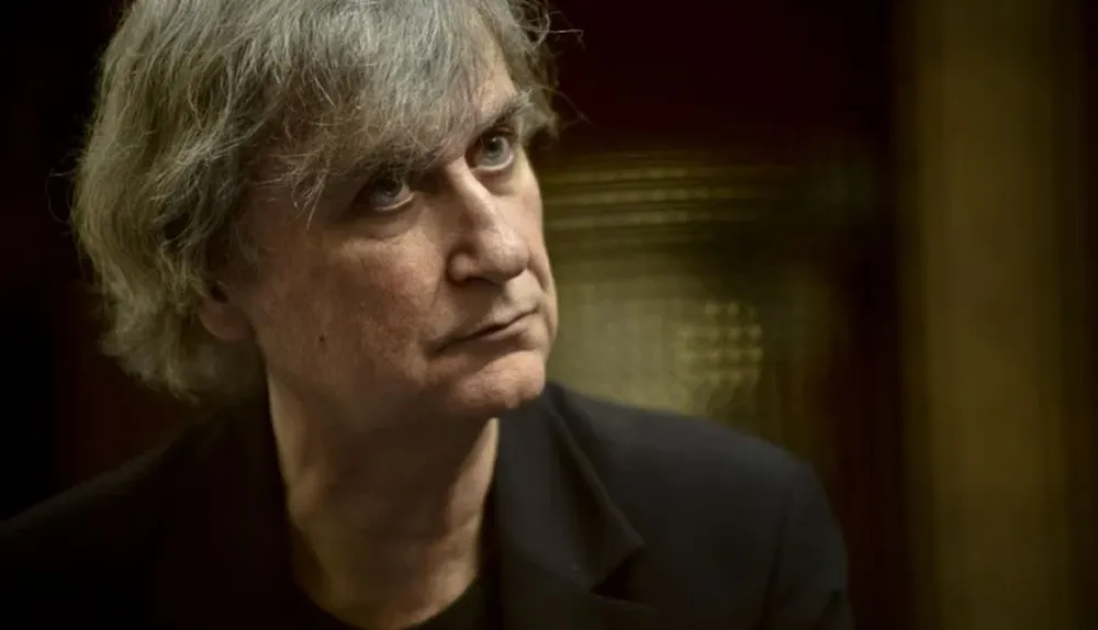 Plantu en diálogo con El Observador